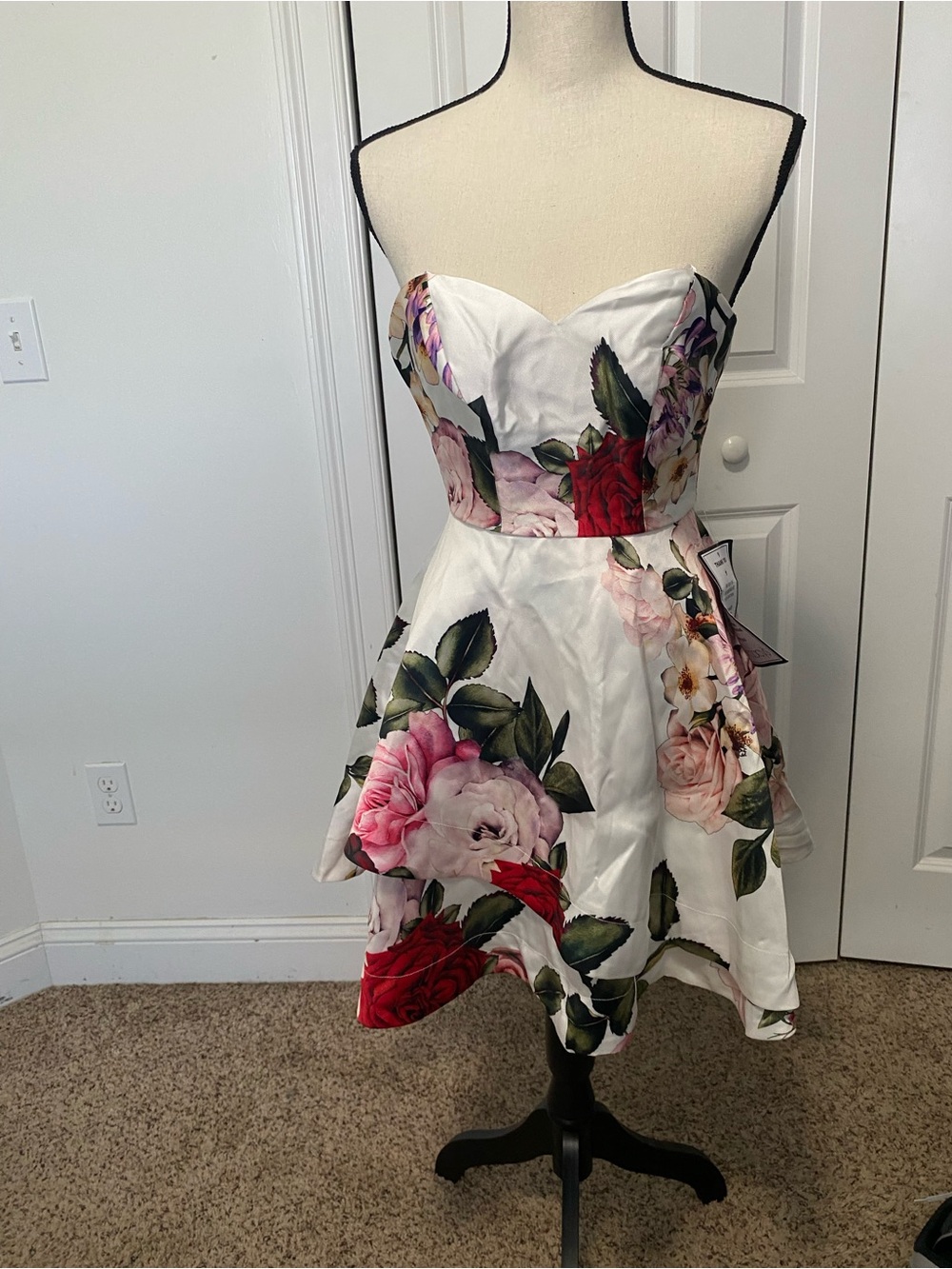 NWT B Darlin Macy's White Strapless Floral Party/Prom/Homecoming Dress